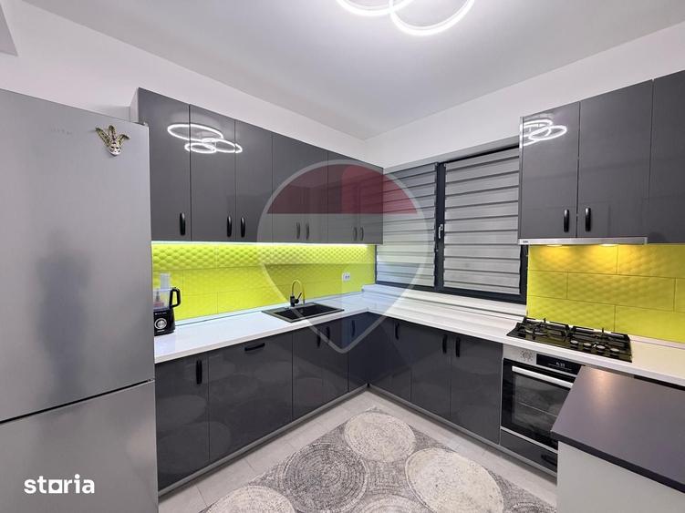 Casă cu 4 camere cu Teren 227 Mp în Ulmi