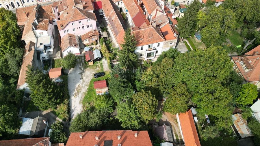 Teren Construcții intravilan de 330 mp, în Central