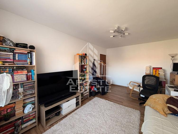Apartament cu 2 camere decomandat, mobilat în Aradului