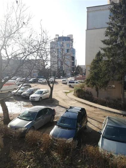 Apartament cu 2 camere decomandat, mobilat în Ultracentral