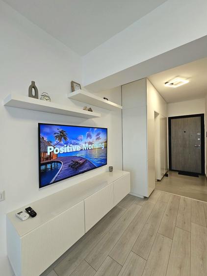 Apartament cu 2 camere semidecomandat în Păcii