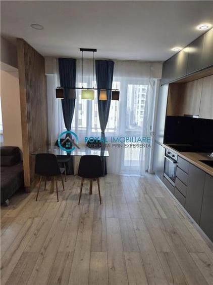 Apartament cu 3 camere decomandat, mobilat în 9 Mai