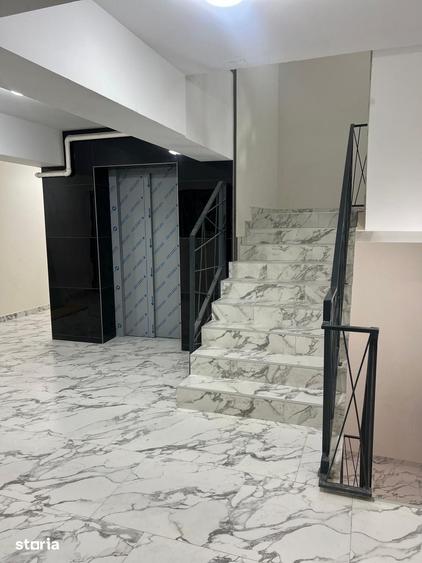 Garsonieră decomandată în Central