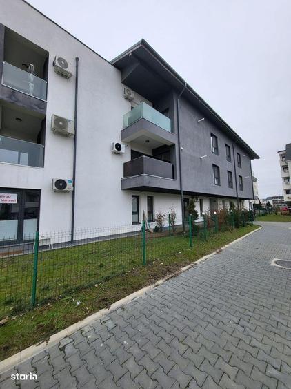 APARTAMENT 3 CAMERE -DE VANZARE IN OTOPENI, STR. 23 AUGUST - 11