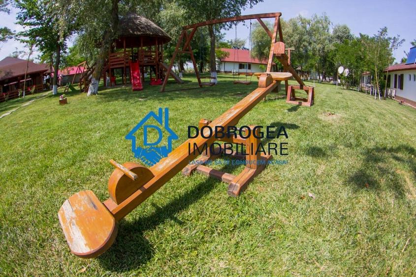 Casă cu 18 camere cu Teren 30000 Mp în Maliuc