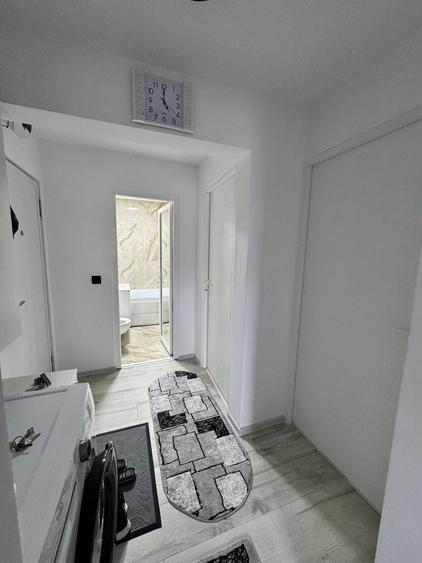 Vand apartament 2 camere - 13