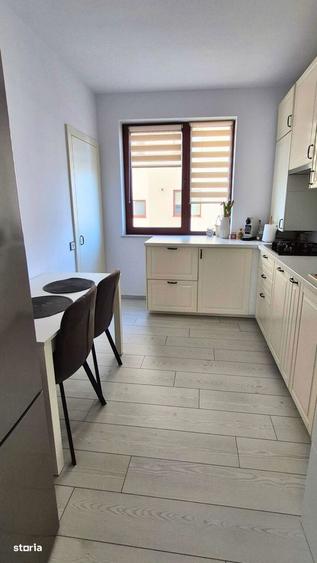 Apartament cu 3 camere în Becaș