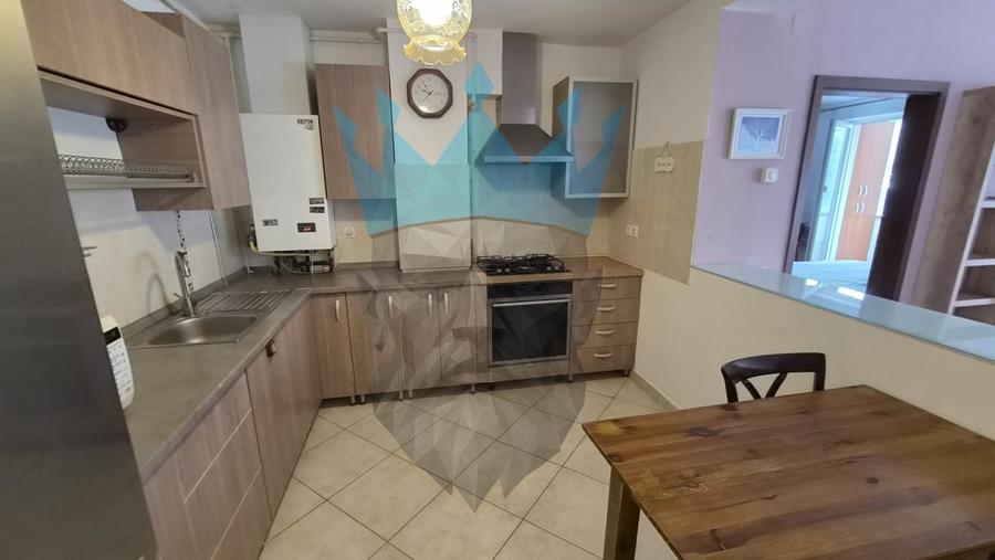 Apartament cu 2 camere semidecomandat, mobilat în Valea Ialomiței