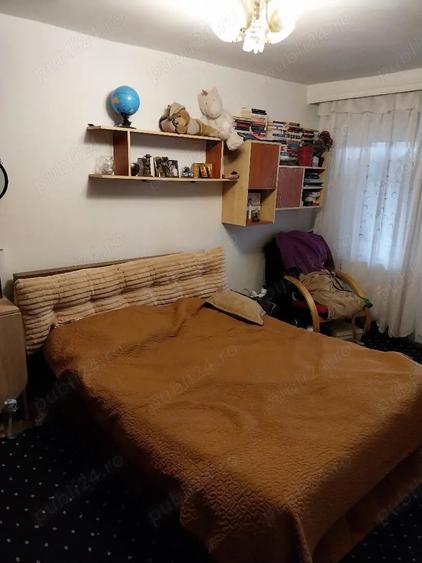 Apartament cu 3 camere decomandat în Dacia