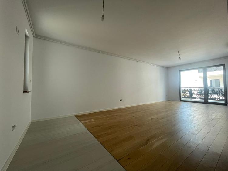 Apartament cu 2 camere decomandat în Circumvalațiunii