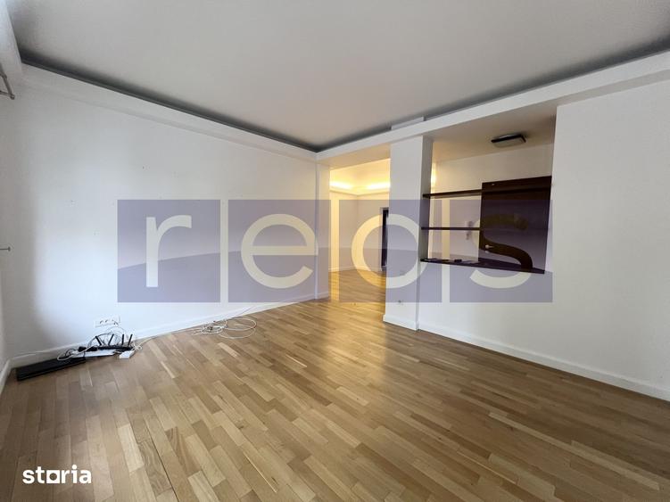 Apartament cu 3 camere în Primăverii