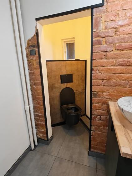 Apartament cu 3 camere decomandat, mobilat în Banu Manta