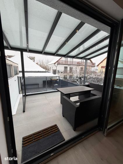 Casă cu 5 camere cu Teren 200 Mp în Valea Aurie