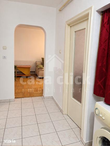 Apartament cu 2 camere decomandat în Piața Centrală
