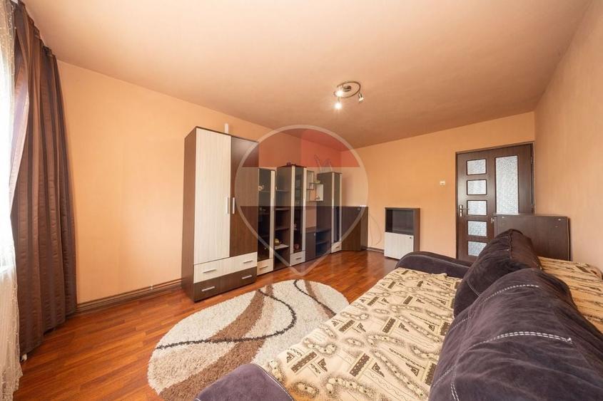 Apartament cu 2 camere decomandat, mobilat în Electroprecizia