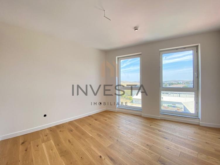Apartament cu 3 camere semidecomandat în Someșeni