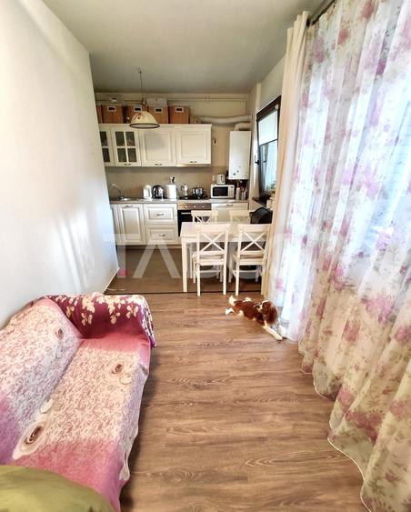 Apartament cu 3 camere decomandat, mobilat în Borhanci