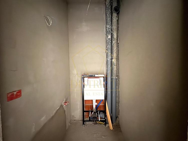 Apartament cu 4 camere decomandat în Braytim