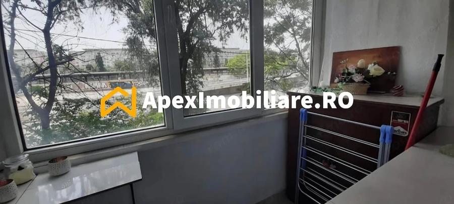Apartament cu 2 camere decomandat în Gara de Nord