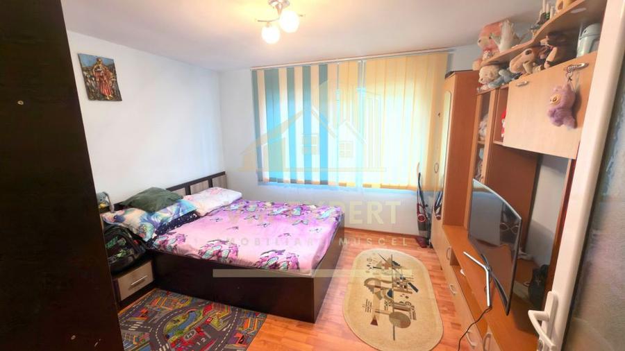 Casă cu 3 camere cu Teren 262 Mp în Bughea de Jos
