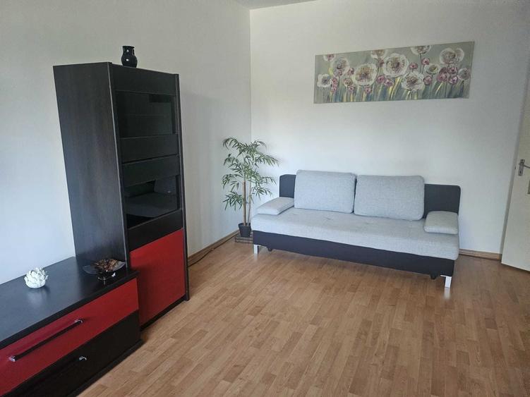 Apartament cu 2 camere decomandat în Sud