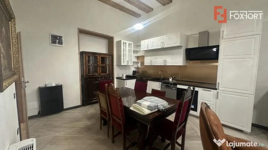 Apartament cu 2 camere decomandat, mobilat în Central
