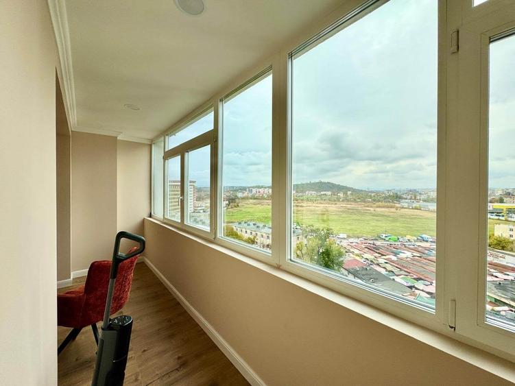 Apartament cu 2 camere decomandat în Podu Roș