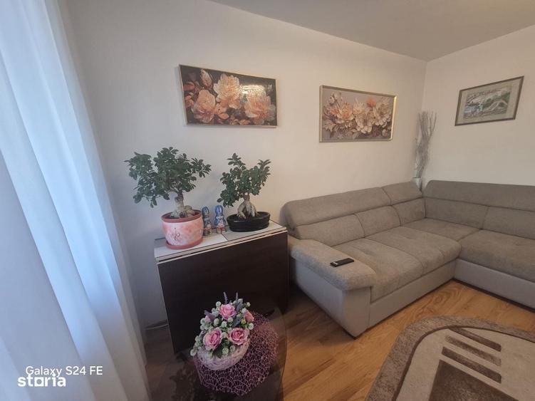 Apartament cu 2 camere decomandat în Dărmănești