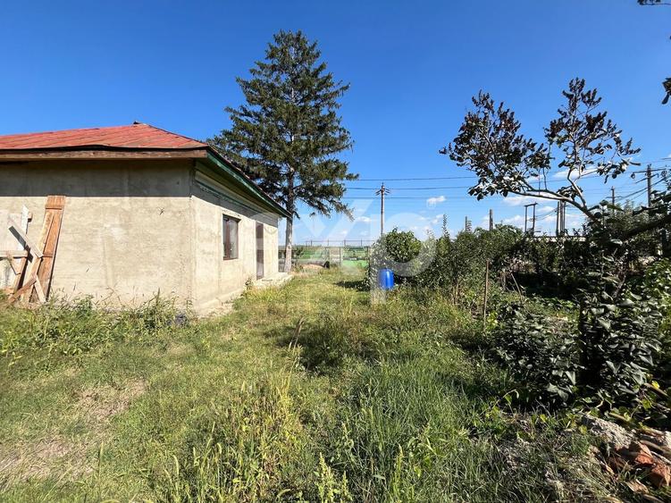 Casă individuală cu 2 camere cu Teren 668 Mp în Greci