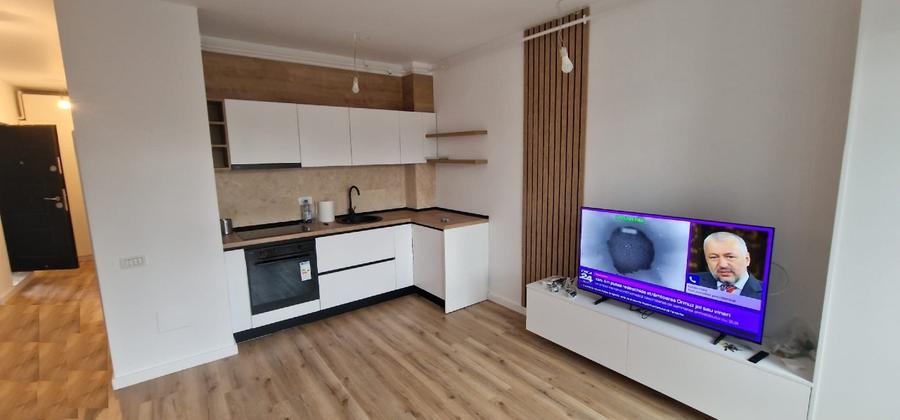 Apartament cu 2 camere semidecomandat în Clăbucet