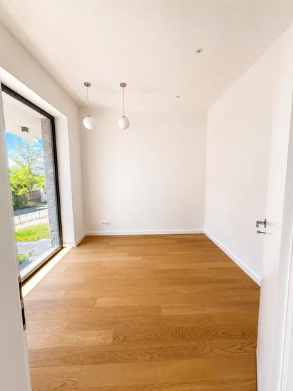 Casă individuală cu 5 camere cu Teren 500 Mp în Corbeanca