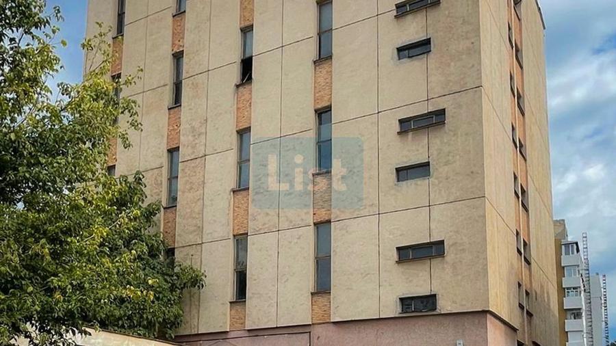 Spațiu comercial, de 1,860 mp, în Govândari