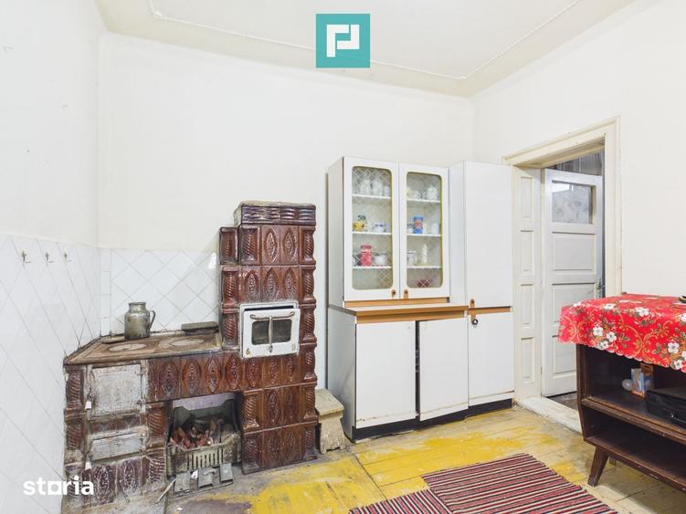 Casă cu 4 camere cu Teren 2880 Mp în Șagu