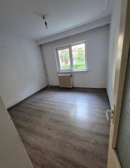 Apartament cu 2 camere semidecomandat în Alexandru cel Bun