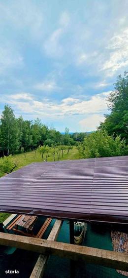 Casă cu 3 camere cu Teren 2952 Mp în Cerna