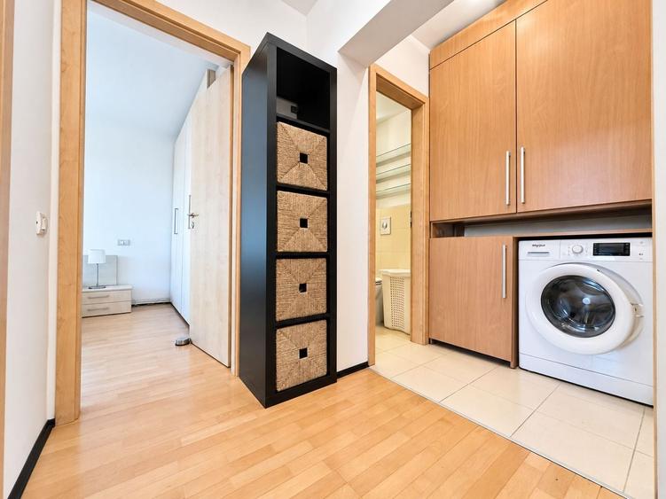 Apartament cu 3 camere decomandat, mobilat în Circumvalațiunii