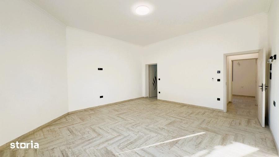 Casă cu 3 camere cu Teren 630 Mp în Central