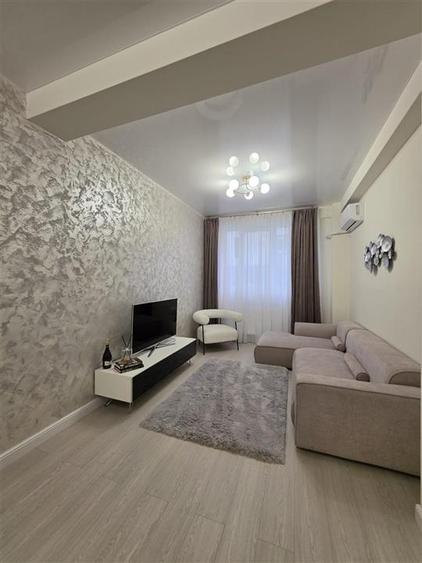 Apartament cu 2 camere semidecomandat în Popas Păcurari