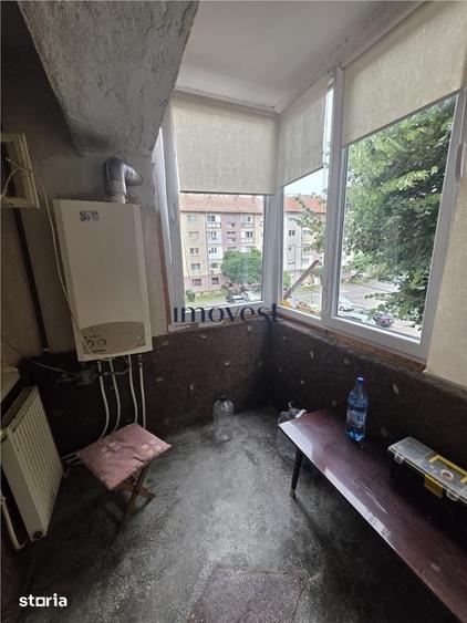 Apartament cu 3 camere decomandat în Central