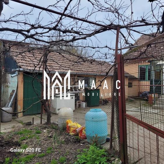 Casă individuală cu 3 camere cu Canalizare în Central