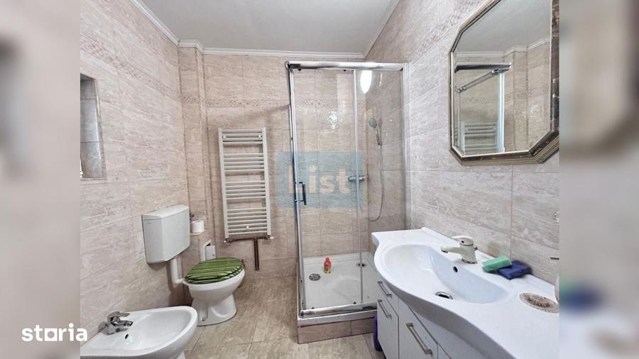 Casă cu 2 camere cu Teren 800 Mp în Central