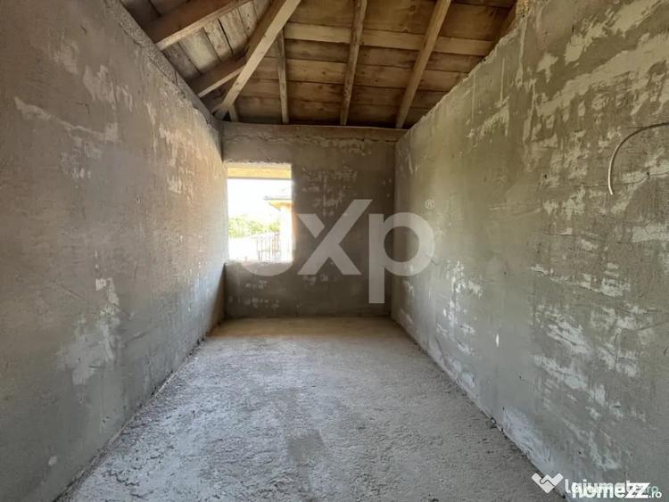 Casă cu 6 camere cu Teren 400 Mp în Corbeanca