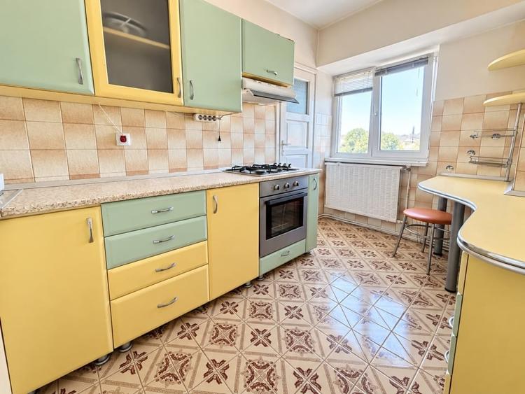 Apartament 3 camere| 81 mp + 2 balcoane| zona Centru - 6