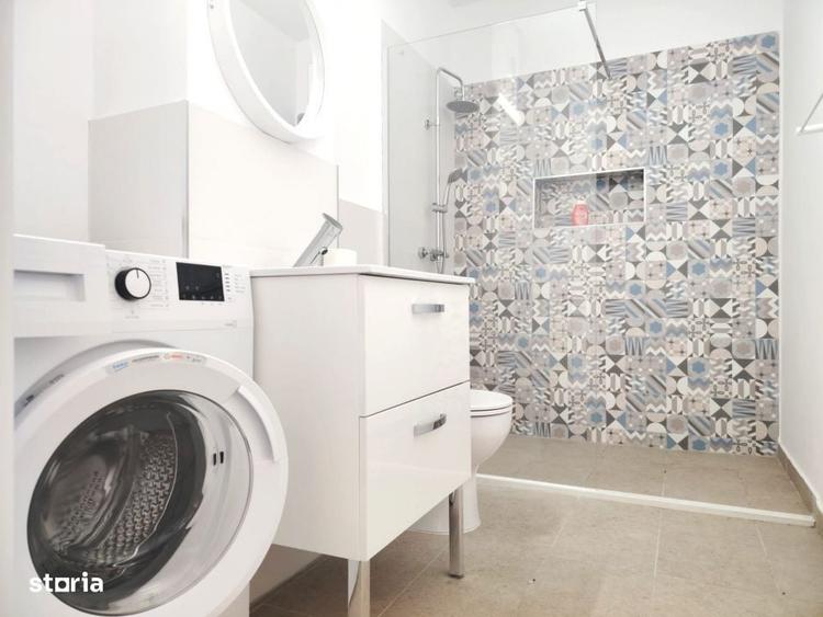 Apartament cu 3 camere decomandat în Chinteni