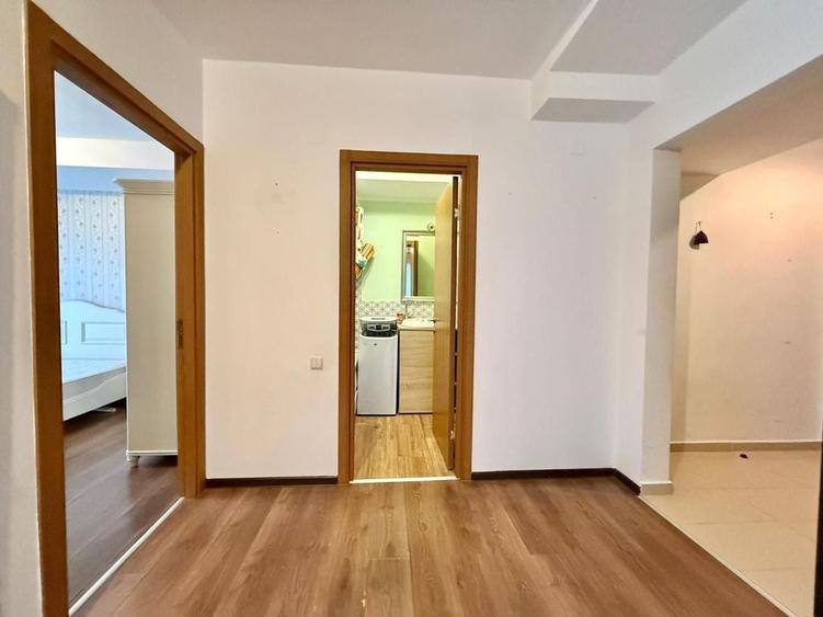 Apartament cu 2 camere semidecomandat în Ștefăneștii de Jos