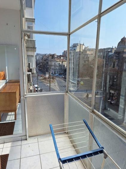 Apartament cu 2 camere semidecomandat, mobilat în Cișmigiu
