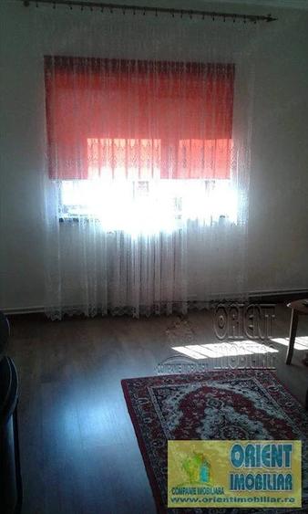Casă cu 6 camere cu Teren 520 Mp în Lazu