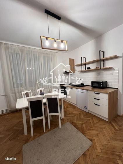 Apartament cu 2 camere decomandat în Tineretului