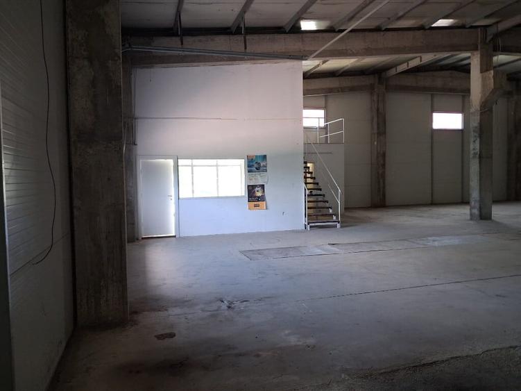 Spațiu comercial, de 590 mp, în Zona industrială