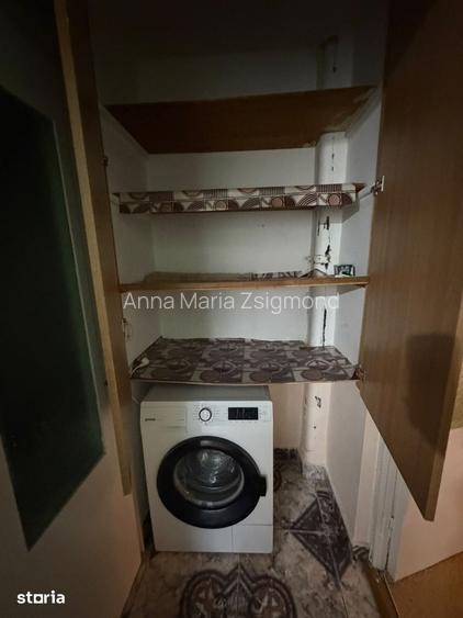 Apartament de inchiriat 3 camere etaj intermediar strada Parang!